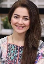 Hania Aamir