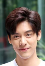 ดาวิชญ์ กรีพลฤกษ์