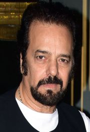 Akbar Khan
