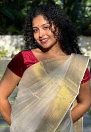 Carmen S Mathew